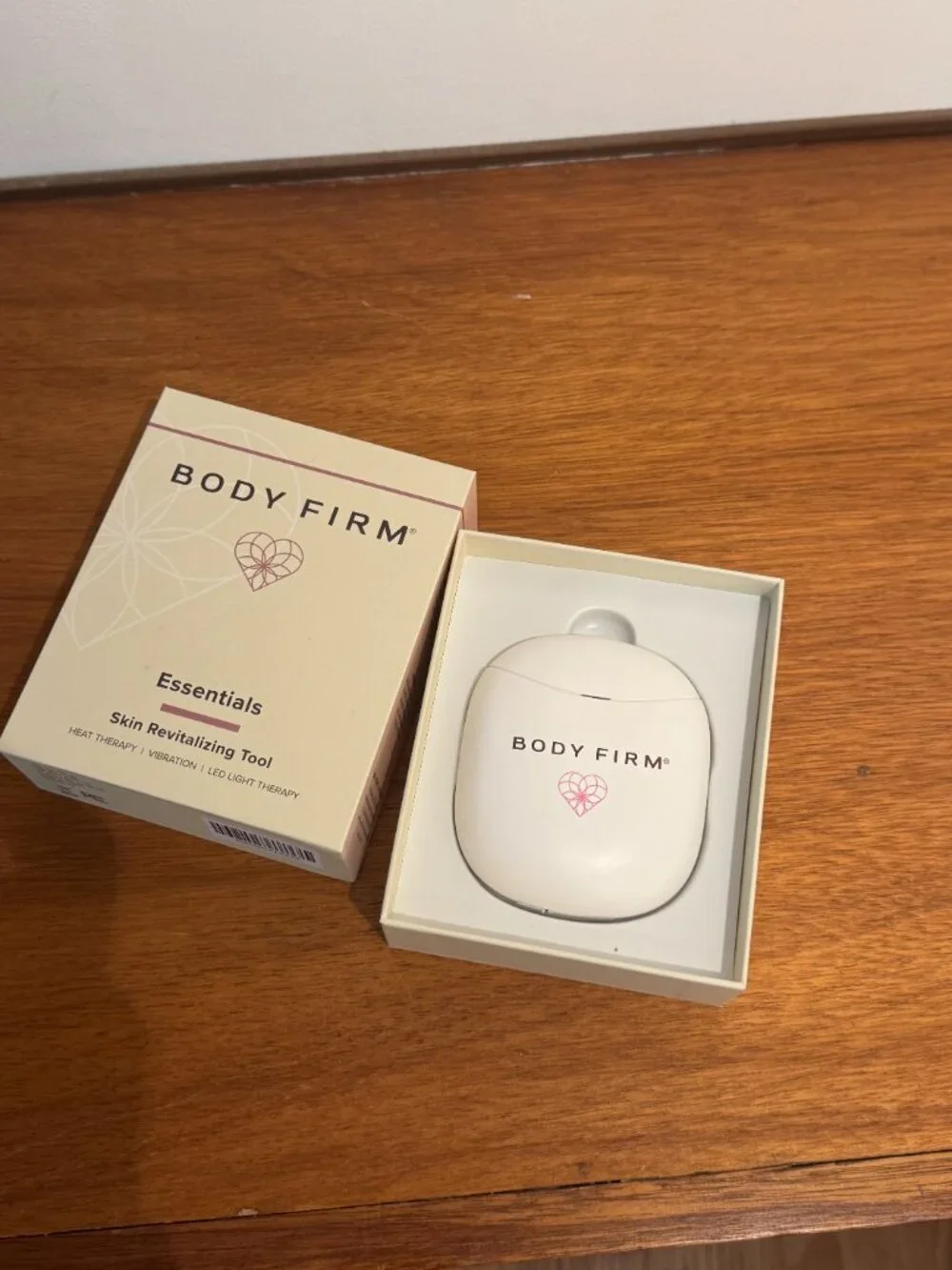 NIB Body Firm Essentials Skin Revitalizing Tool